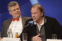 Dirigent Thomas Hengelbrock (r.)