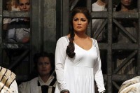 Anna Netrebko in "Lohengrin"