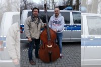 Rückgabe gestohlener Kontrabass