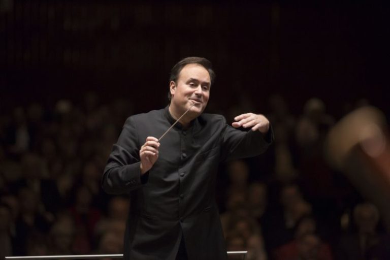 Dirigent Chichon wird lettischer Staatsbürger MUSIK HEUTE